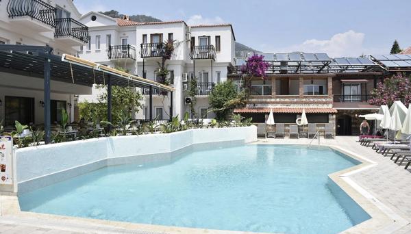 Magic Tulip Hotel