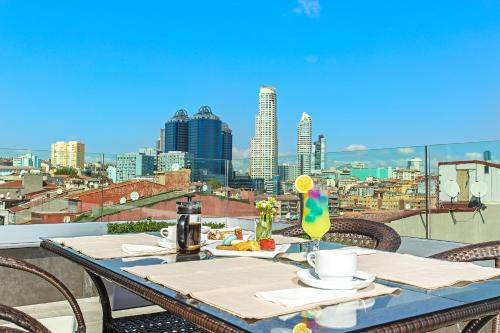 Redmont Hotel