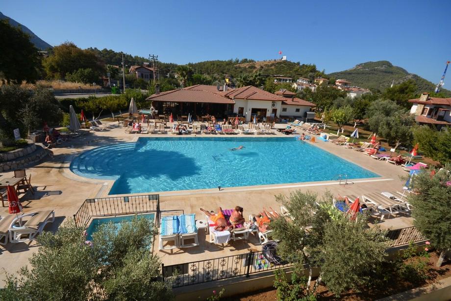 Saray Hotel