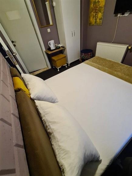 Retro Suites