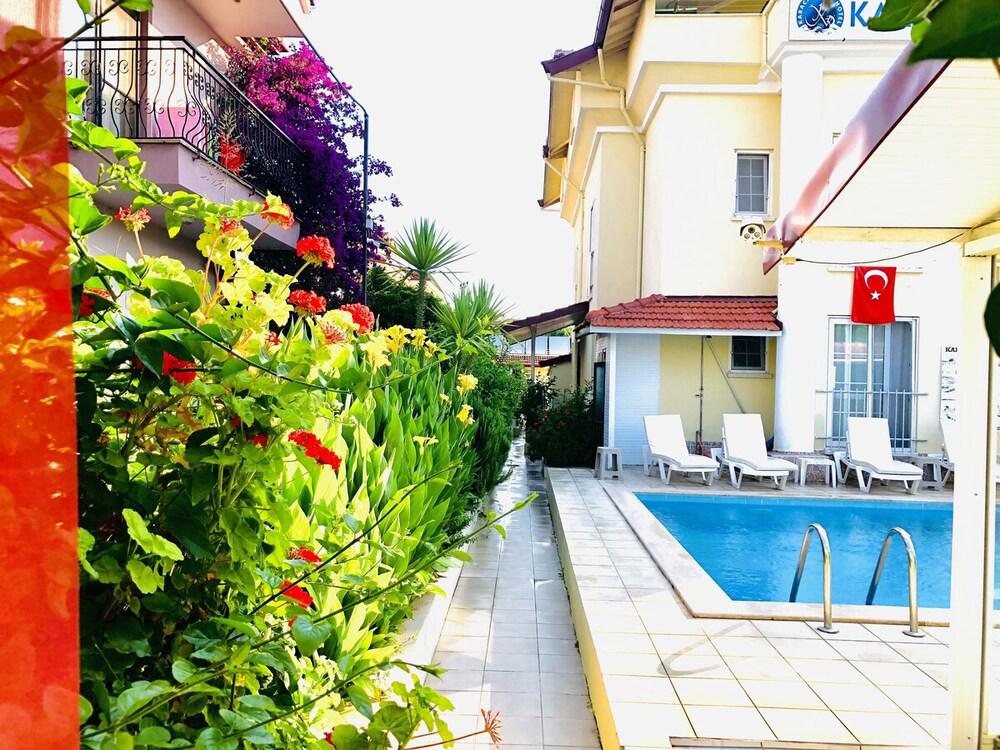 Karaca Apart