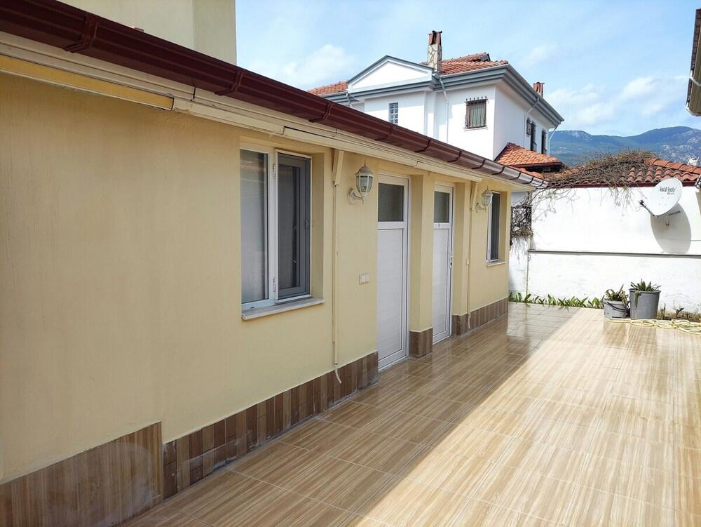 Karaca Apart