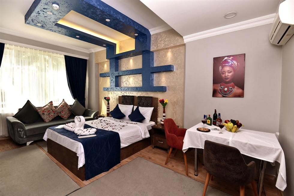 Rays Hotel