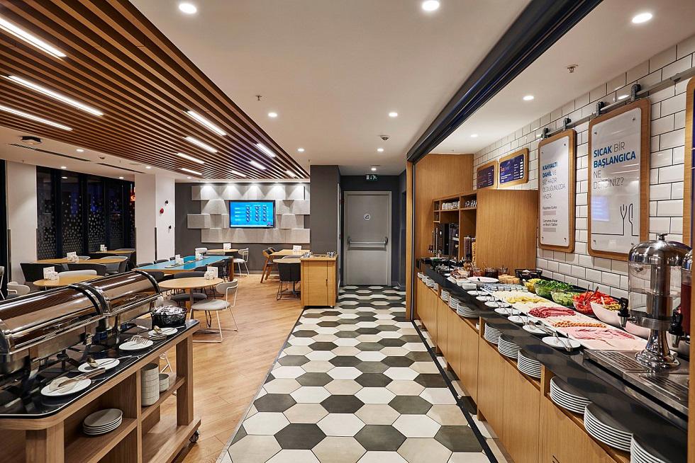 Holiday Inn Express İstanbul - Atakoy Metro