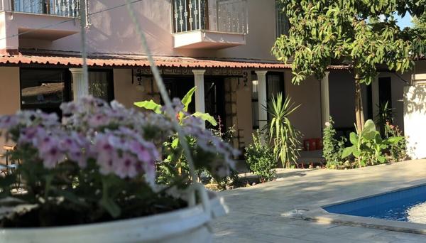 Nehir Suit Hotel