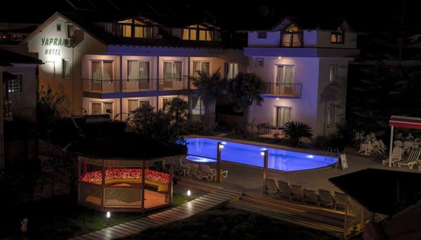 Yaprak Hotel