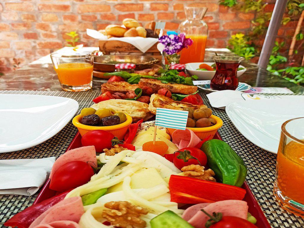 Set Özer Hotel
