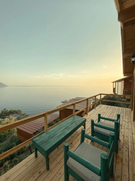 Shambala Lodge