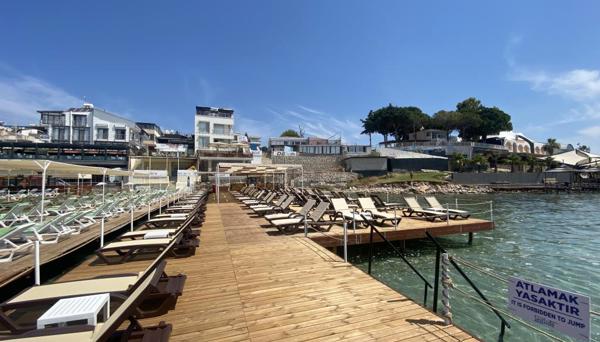 Seaside Apart Hotel