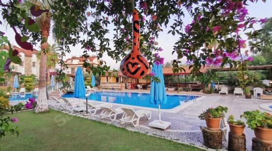 Calis Beach Apartments