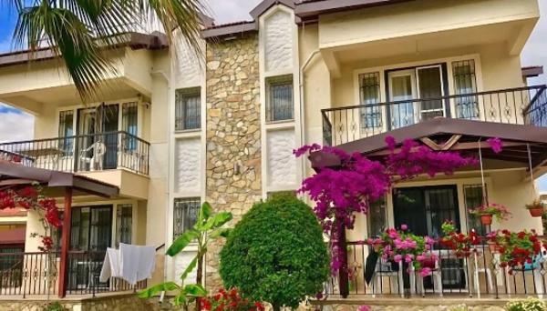 Calis Beach Apartments