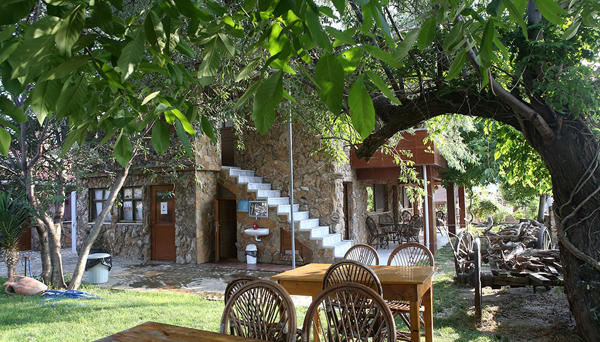 Gökçeada Uysallar Köy Evi
