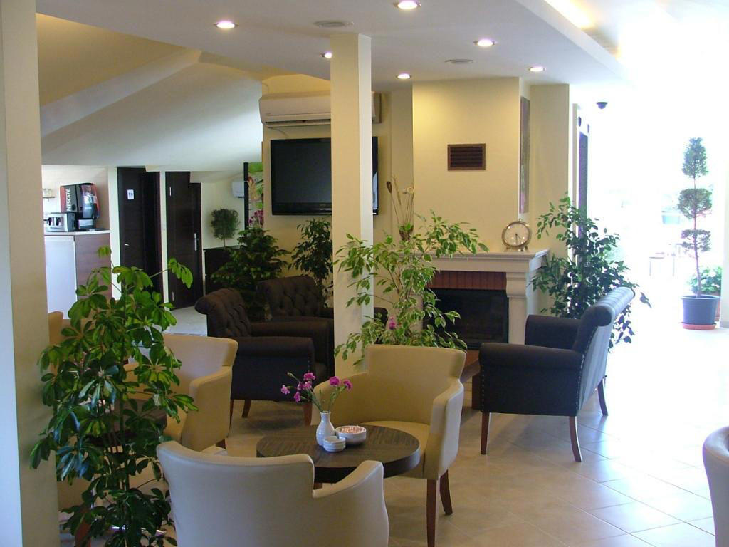 Marine House Boutique Hotel