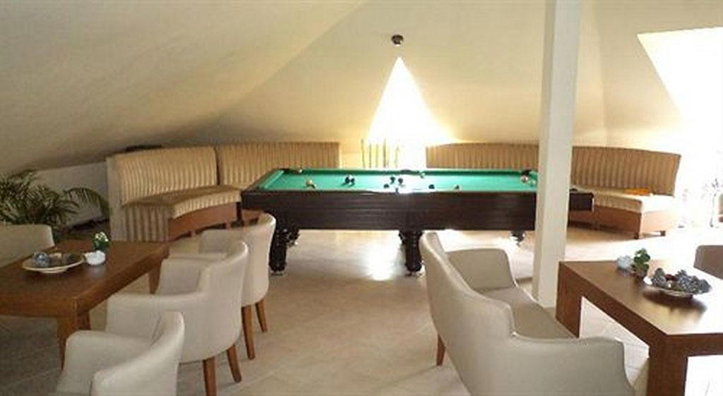 Marine House Hotel