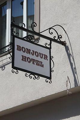 Bonjour Guest House