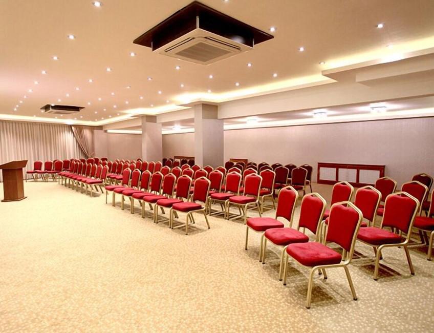 Grand Pietra Hotel