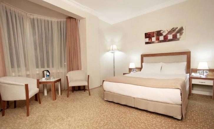 Grand Pietra Hotel