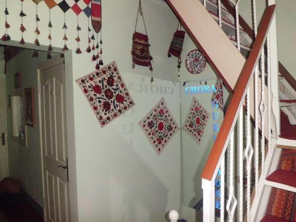 Chora Guesthouse
