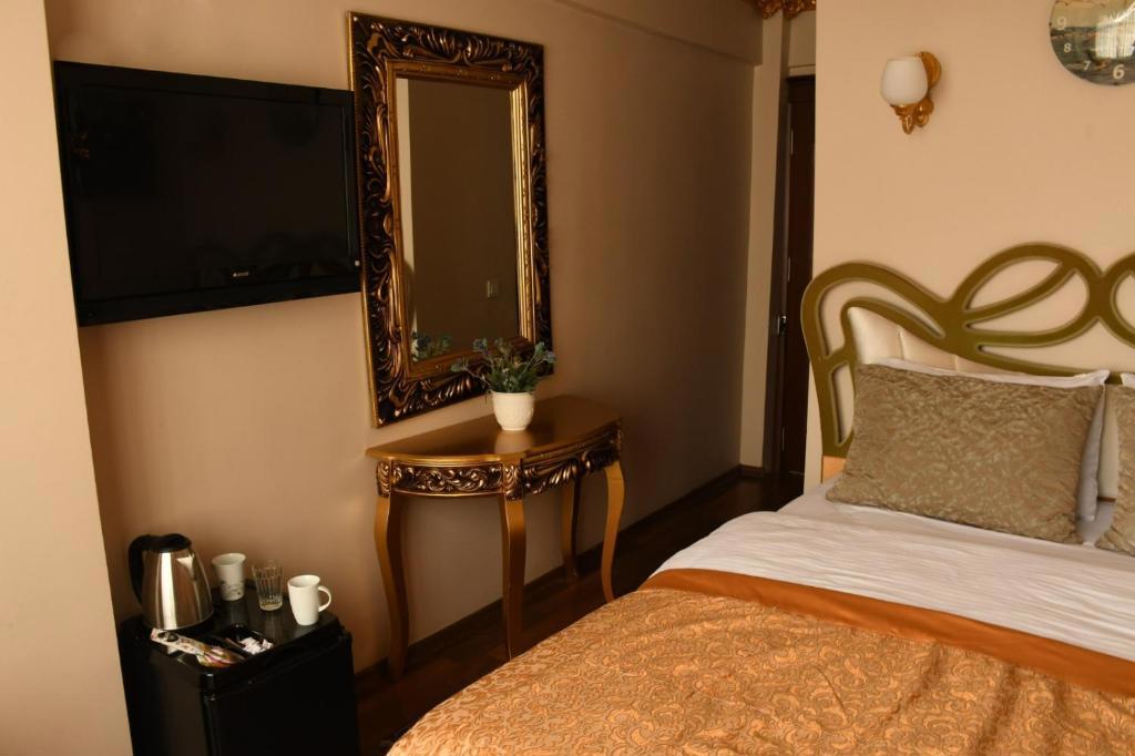 Boutique California Hotel