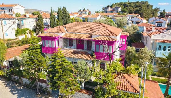 Aisem By Hire Alaçatı