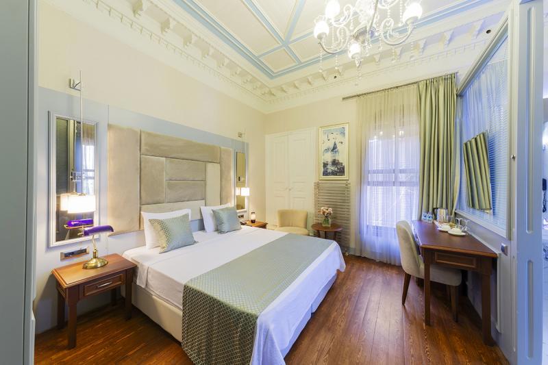 No2 Otel ByŞükrü Büyükada