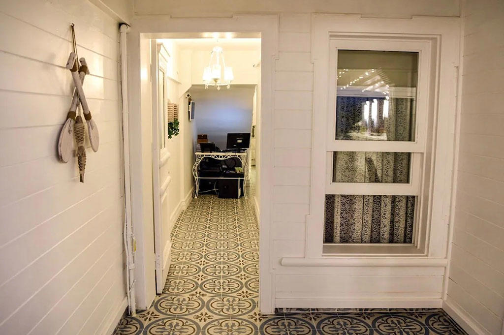 Büyükada Port Hotel