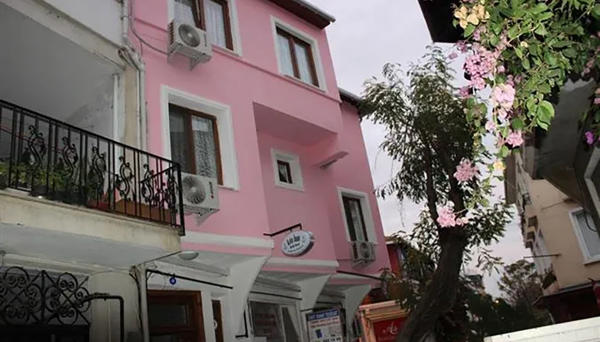 Ada Inan Butik Otel