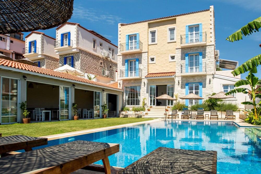 Fora Konak Alaçatı