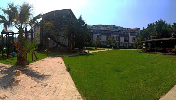 Mad Sea Beach Hotel