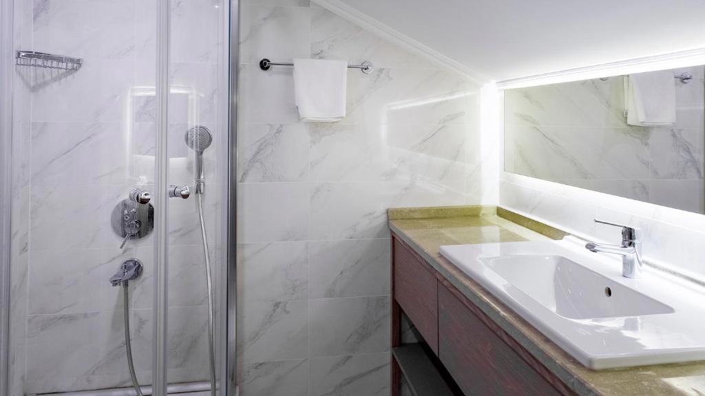 Mata Boutique Hotel