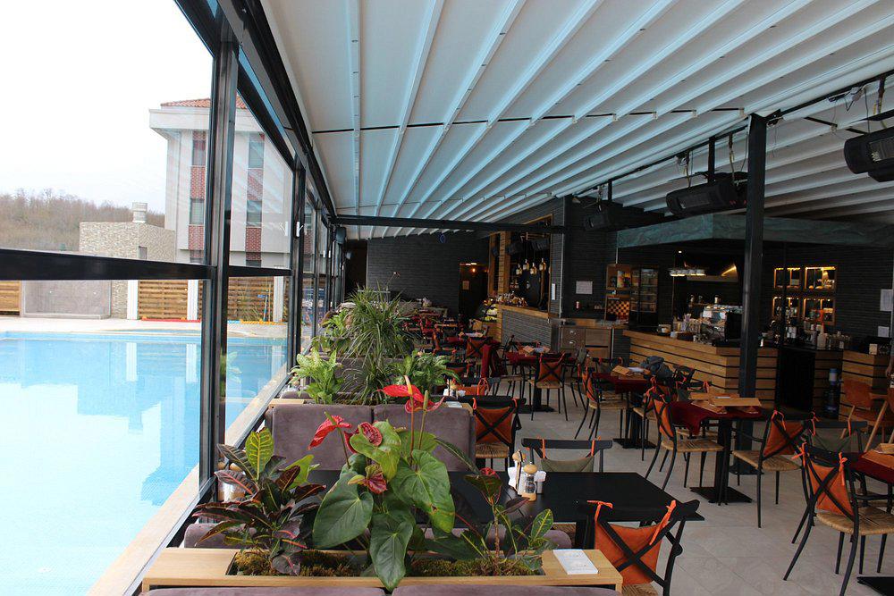 Uçar Royal Hotel ve Konferans Salonu