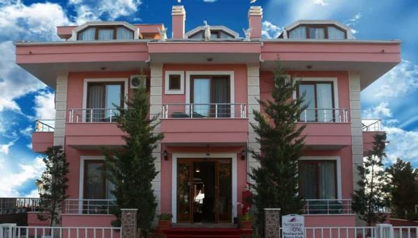 Pembe Kösk Otel