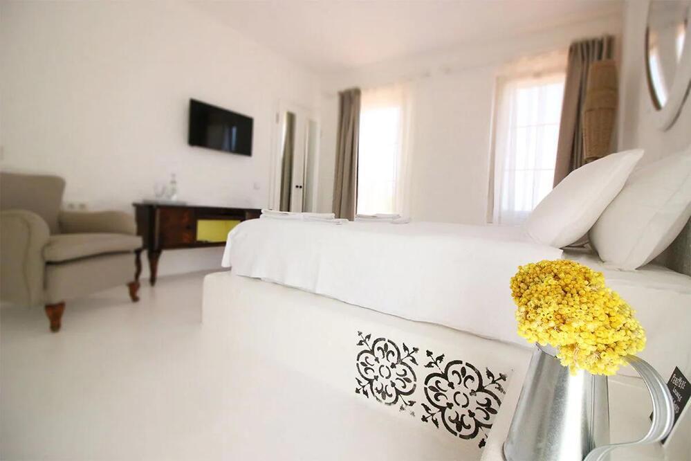 Peremere Alaçatı Otel