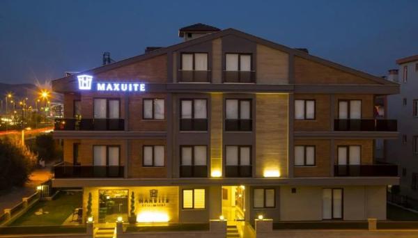 Maxuite Hotel In Home