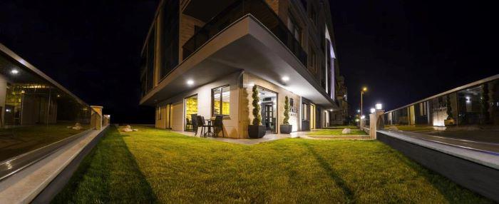 Maxuite Hotel In Home