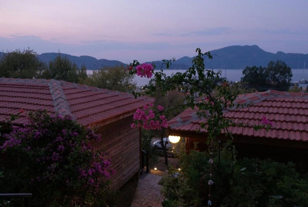 Palmira Bungalow & Camping
