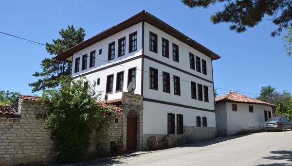 Dibekönü Konak