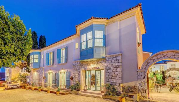 Vespera Hotel