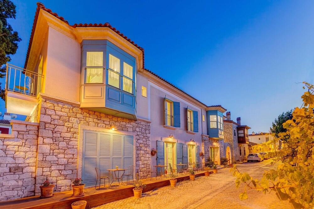 Vespera Hotel