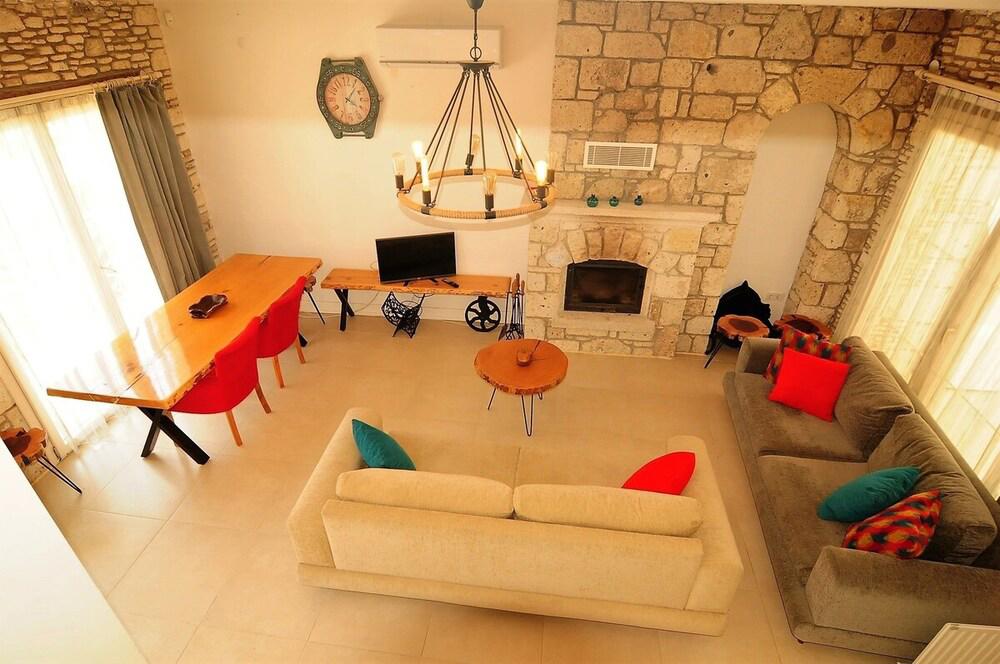 Alaçatı Eldoris Otel