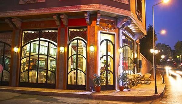 Romans Haute Couture Hotel