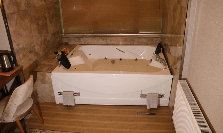 Zengin City Hotel