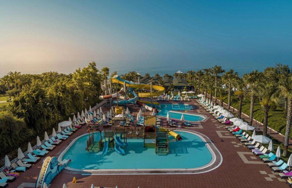 SENTIDO Turan Prince Park