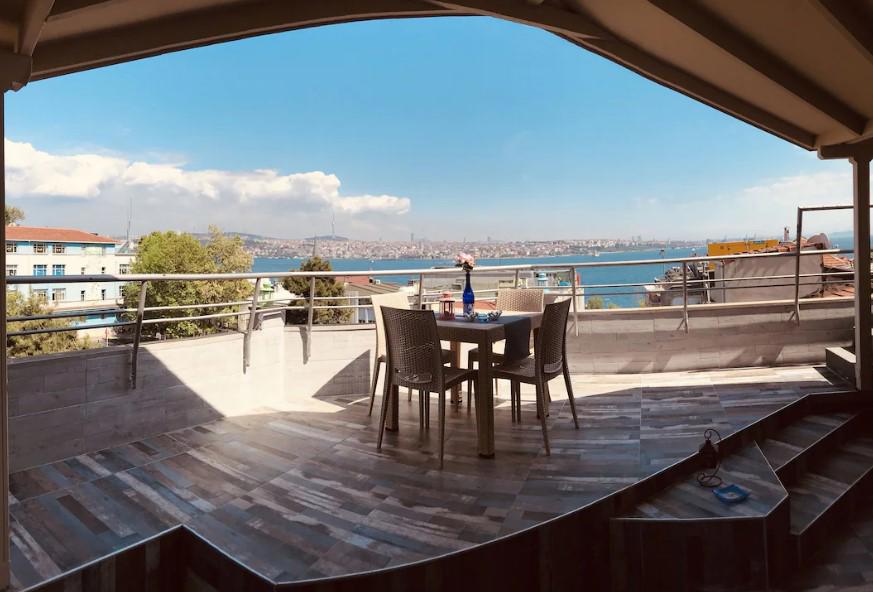 Sirena's Suites
