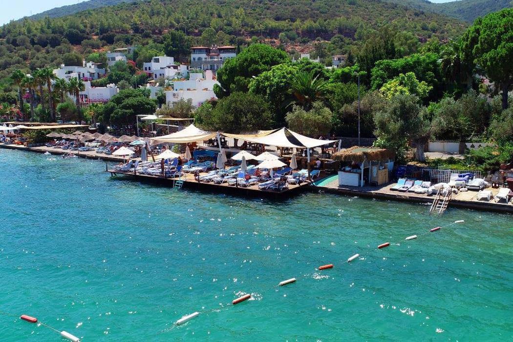Anar Hotel