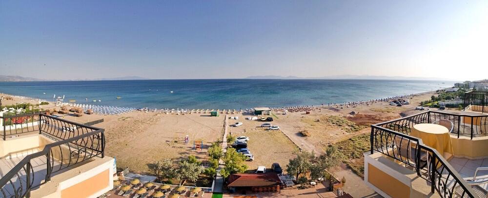 Palmera Resort Hotel & Beach