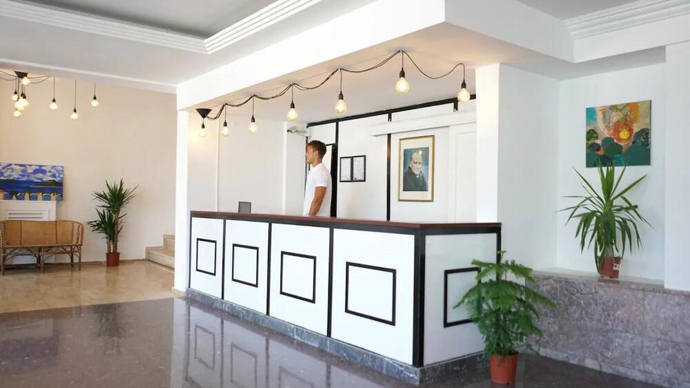 Çamlik 87 Hotel Ayvalık