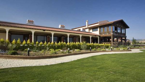 Konvoy Otel & The Country Club