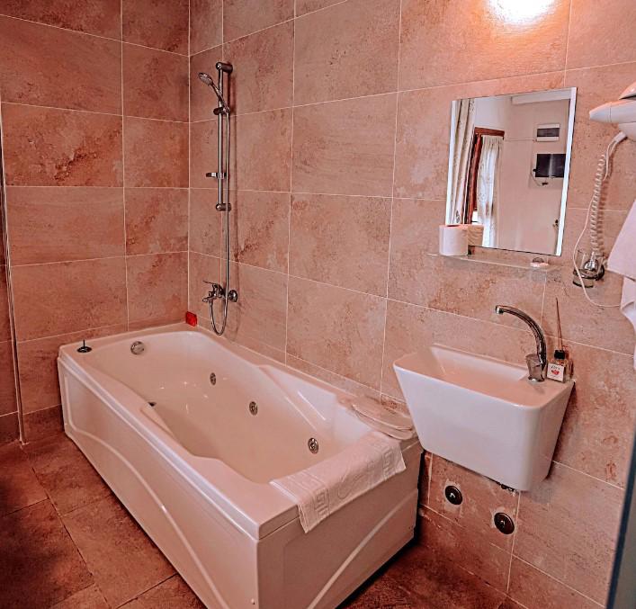Gödence Hotel Restoran Bungalov