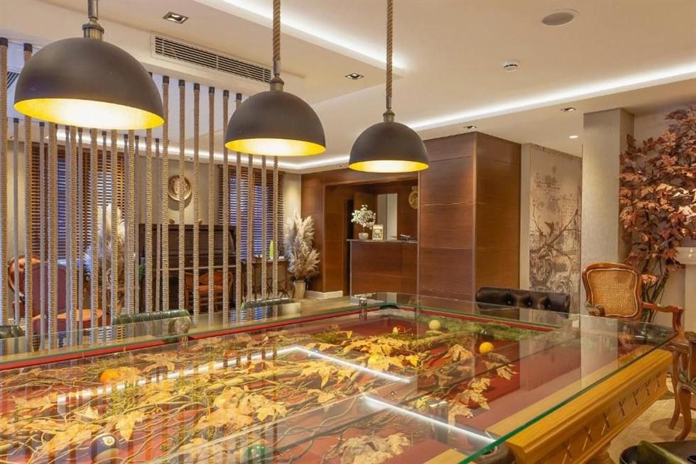Lord Morgan & Exclusive Design Cihangir